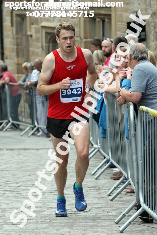 Durham City 10k, Durham City 10k and 5k Road Races. Photo: David T. Hewitson/Sports for All Pics